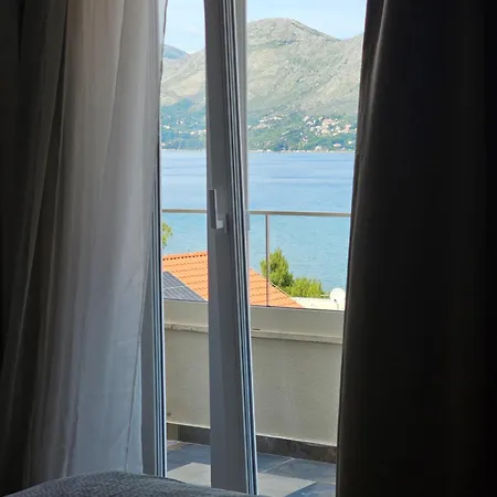 Apartment Red Coral Cavtat