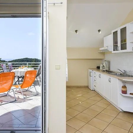Red Coral Apartment